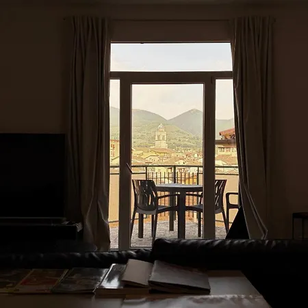 Vista Duomo Apartment *